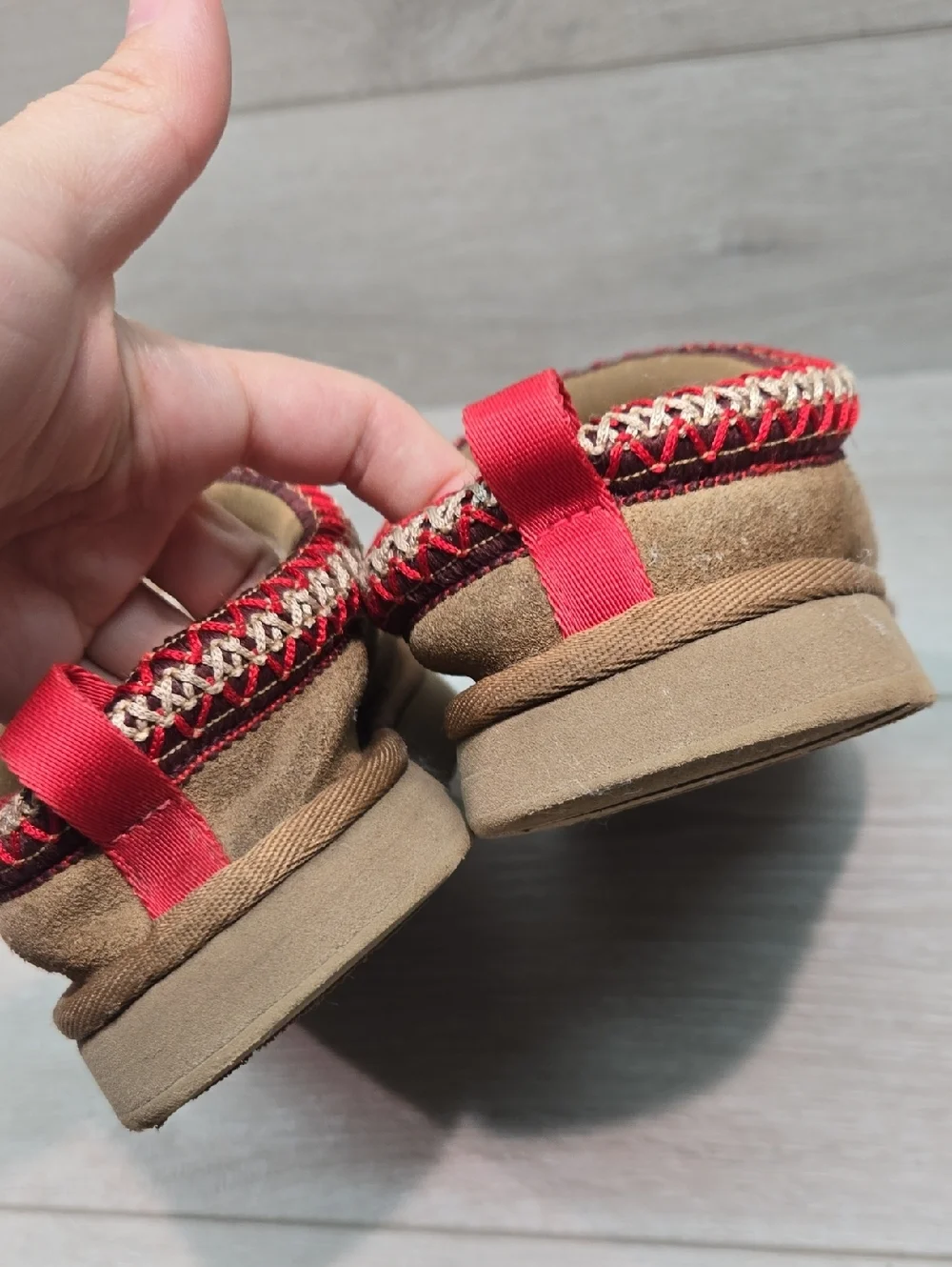 UGG good slip